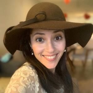 Meet your Posher, Liza